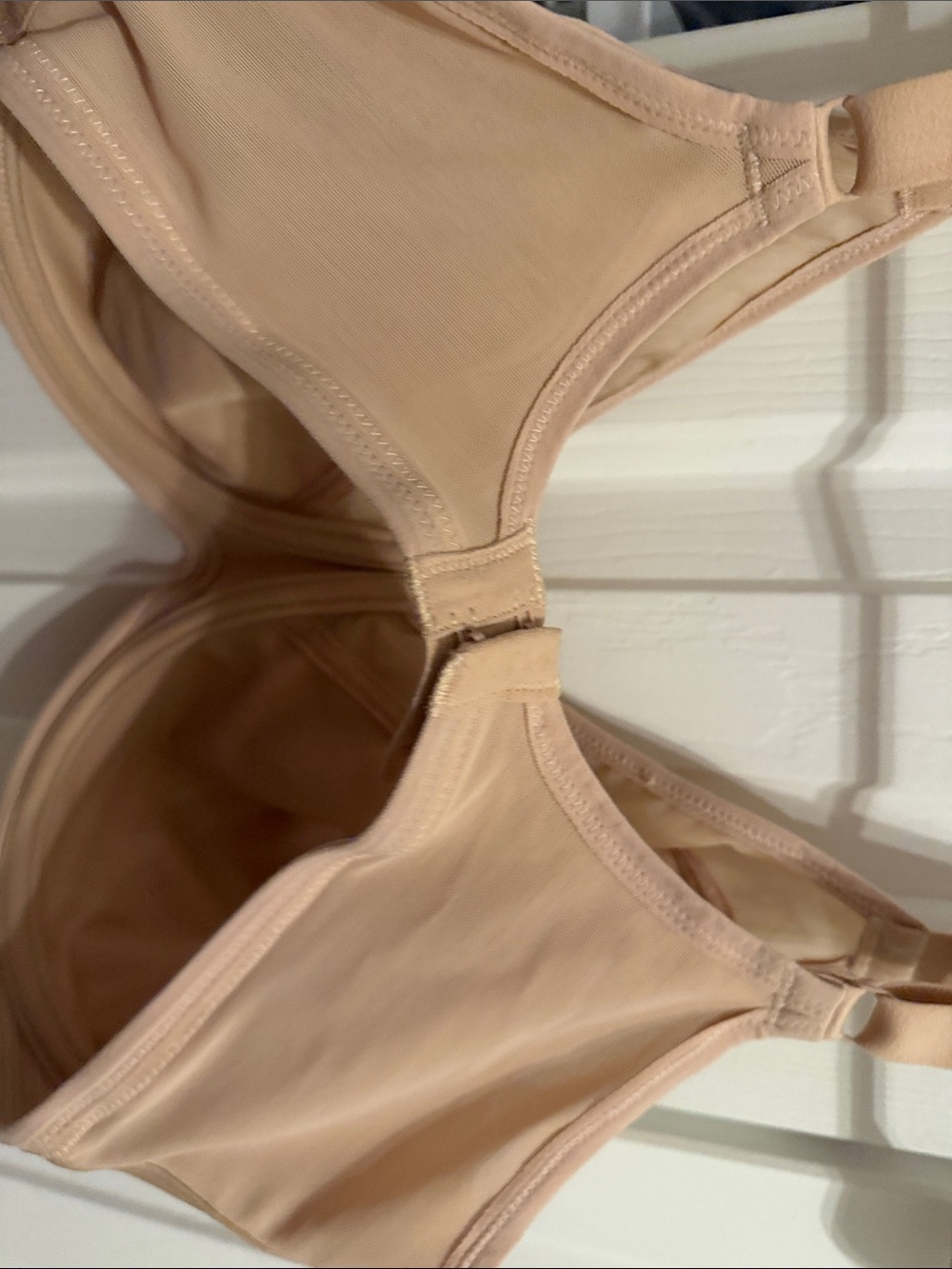 Elomi Nude Full Support Bra in Light Beige - Picture 2 of 5